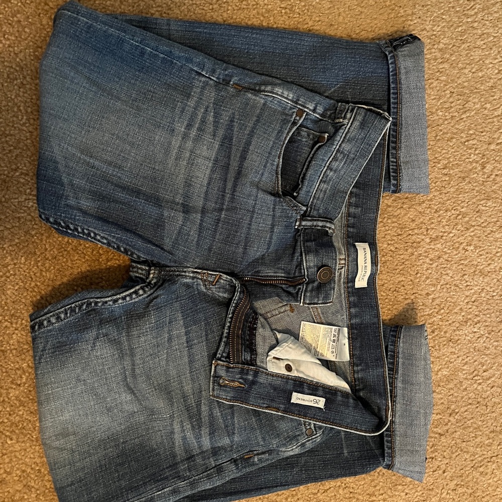 Women’s Banana Republic boyfriend distressed jeans size 26